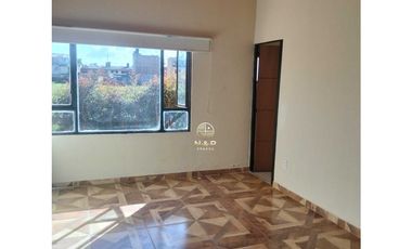 VENDO O ARRIENDO HERMOSA CASA CAMPESTRE EN TABIO