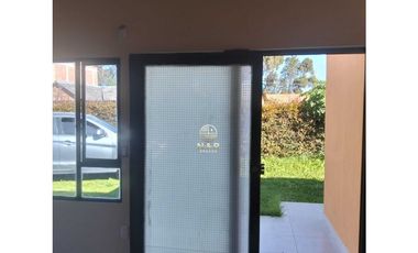 VENDO O ARRIENDO HERMOSA CASA CAMPESTRE EN TABIO