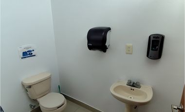 Se renta consultorio en zona centro en Pachuca.