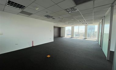 Oficina en Arriendo en Isidora Goyenechea 3000