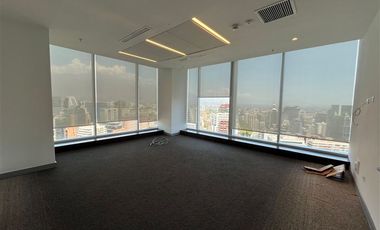 Oficina en Arriendo en isidora goyenechea 3000