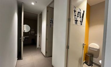 Oficina en Arriendo en Isidora Goyenechea 3000