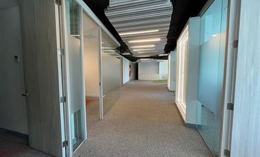 Oficina en Arriendo en Isidora Goyenechea 3000