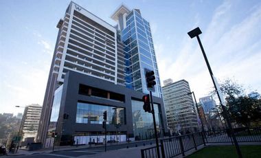 Local Comercial en Arriendo en Isidora Goyenechea 3000