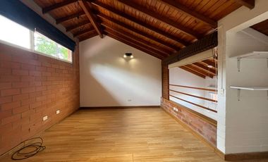 CASA EN ARRIENDO UBICADA EN EL RETIRO SECTOR LA ALDEA