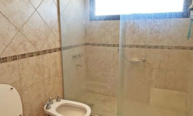 Casa en  PRADOS DE LA ADELINA CLUB DE CAMPO GUALEGUAYCHU