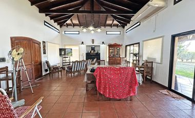 Casa en  PRADOS DE LA ADELINA CLUB DE CAMPO GUALEGUAYCHU