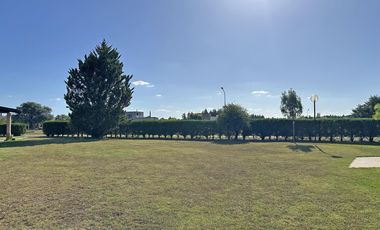 Casa en  PRADOS DE LA ADELINA CLUB DE CAMPO GUALEGUAYCHU