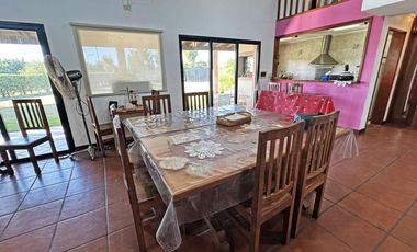 Casa en  PRADOS DE LA ADELINA CLUB DE CAMPO GUALEGUAYCHU