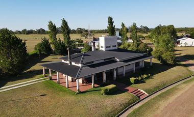 Casa en  PRADOS DE LA ADELINA CLUB DE CAMPO GUALEGUAYCHU