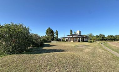 Casa en  PRADOS DE LA ADELINA CLUB DE CAMPO GUALEGUAYCHU