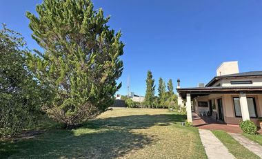Casa en  PRADOS DE LA ADELINA CLUB DE CAMPO GUALEGUAYCHU