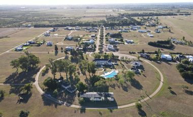 Casa en  PRADOS DE LA ADELINA CLUB DE CAMPO GUALEGUAYCHU