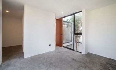 Townhouse en venta en privada zona de Conkal al norte de Mérida