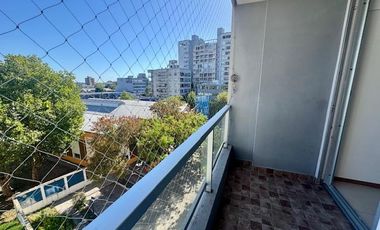 Departamento en  Venta 2 ambientes con cochera Ramos Mejía