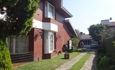 Casa 7 ambientes en venta en  Florencio Varela