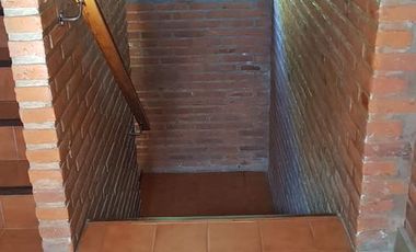 Departamento en venta - 2 Dormitorios 1 Baño 1 Cochera - 54Mts2 - Tolosa