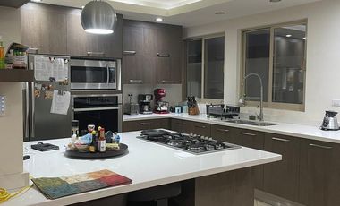 CASA EN VENTA JUNTO AL CAMPO GOLF SAN FRANCISCO COUNTRY