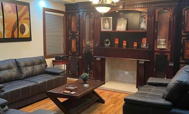 CASA EN VENTA JUNTO AL CAMPO GOLF SAN FRANCISCO COUNTRY