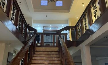 CASA EN VENTA JUNTO AL CAMPO GOLF SAN FRANCISCO COUNTRY