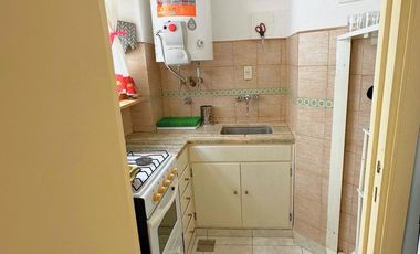 Alquiler Marzo a Diciembre - Departamento 2 ambientes interno - Plaza Colón