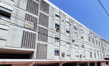 Departamento en venta - 2 Dormitorios 1 Baño - 48Mts2 - La Plata