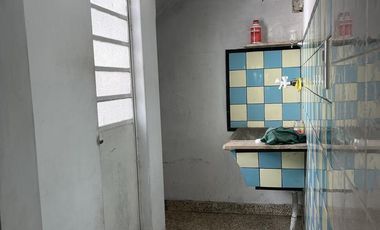Venta de Departamento 3 ambientes en Bernal