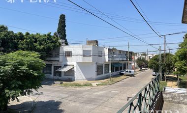 Venta de Departamento 3 ambientes en Bernal