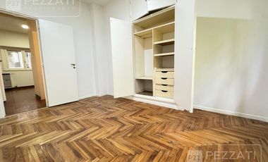 Departamento en  alquiler de 2 ambientes. Zona Centro. Contrafrente. Lavadero