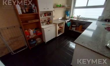 PH con terraza y parrilla reciclado a nuevo tipo loft en Constitución zona hospitales