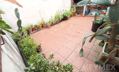 PH con terraza y parrilla reciclado a nuevo tipo loft en Constitución zona hospitales