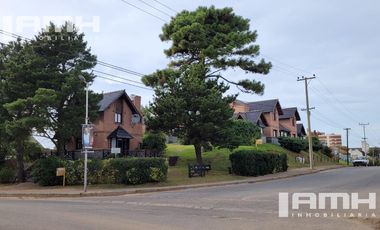 Complejo de Cabañas con Lote multifamilar