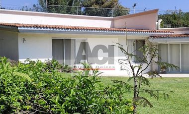 Casa en condominio en Venta , Lomas de Cortes