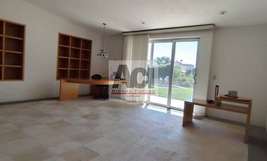 Casa en condominio en Venta , Lomas de Cortes