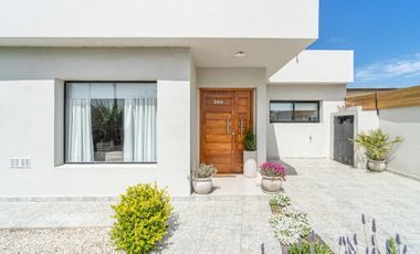 Venta - Casa 3 ambientes - Parque - Chapadmalal