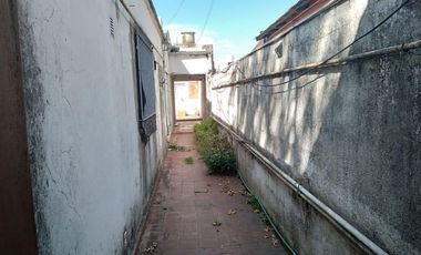 Casa en alquiler en La Plata - Dacal Bienes Raíces