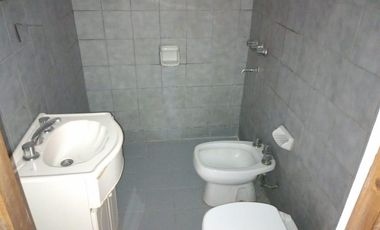 Casa en alquiler en La Plata - Dacal Bienes Raíces
