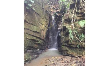 GRAN TERRENO CON CATARATA MISHKIYACU - SAN ROQUE DE CUMBAZA