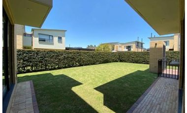 MAGNFICO PRECIO DE OPORTUNIDAD - CASA EN VENTA CAJIC, C/MARCA