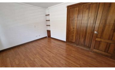 Hermosa y amplia casa para Renta en.Chía