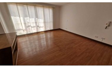 Hermosa y amplia casa para Renta en.Chía