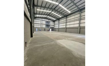 Arriendo bodega con 729 m2  parque empresarial en Guarne