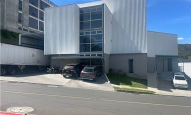 Arriendo bodega con 729 m2  parque empresarial en Guarne