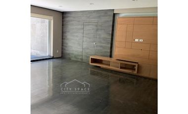 Renta de Casa en Club de Golf Vallescondido
