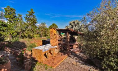 Villa estilo Toscano en VENTA en Mesa de los Santos