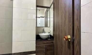 Se Alquila Lindo  Apartaestudio En Quinto Piso Con Ascensor Para Renta Corta O De Larga Estancia