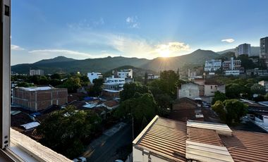Se Alquila Lindo  Apartaestudio En Quinto Piso Con Ascensor Para Renta Corta O De Larga Estancia