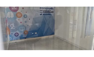 Se Alquilan Locales Comerciales en Boulevard Costa Verde, Planta Alta