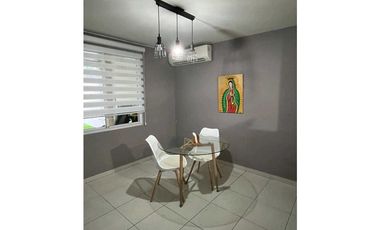CASA DUPLEX  EN PASEO DE CANTABRIA 3REC 1.5B  119M2 REMODELADA