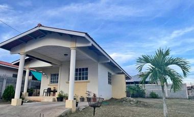 SE VENDE CASA EN LA ARENA DE CHITRE